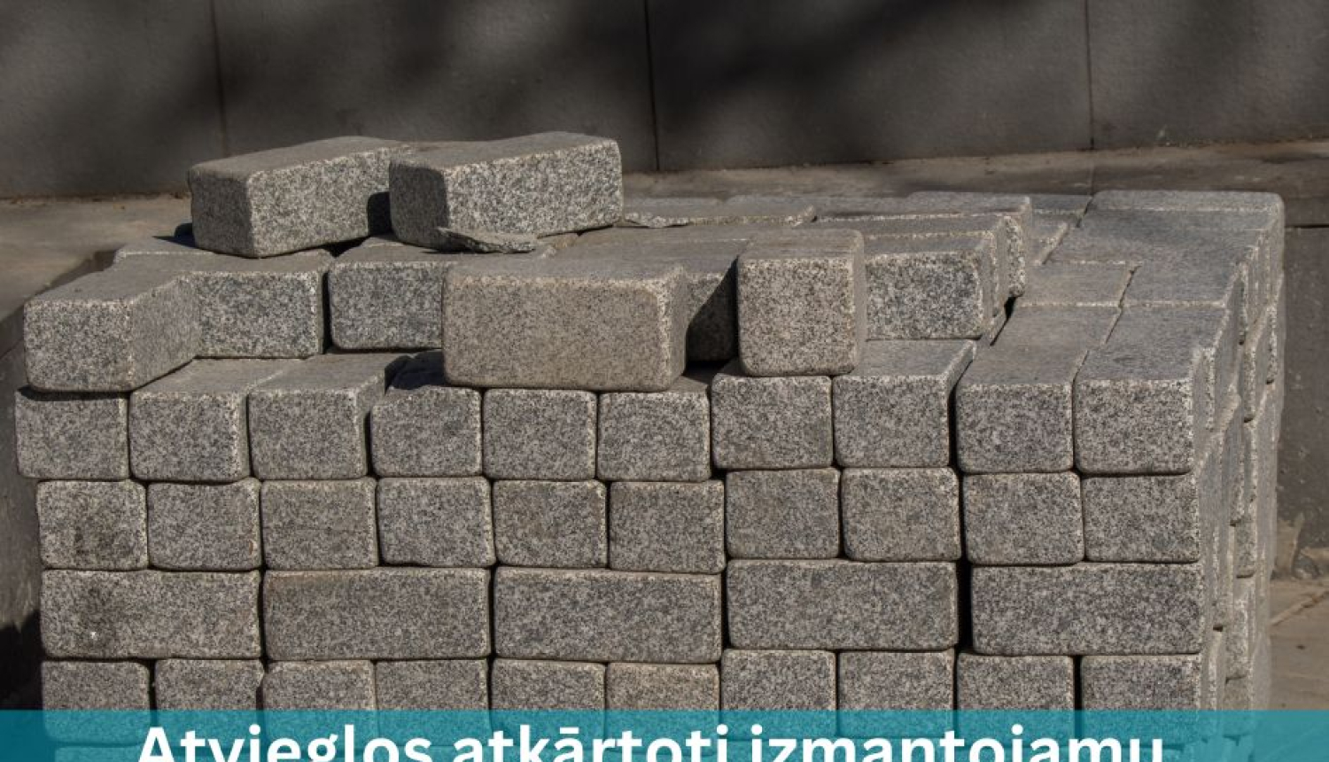 Ķieģeļu kaudze