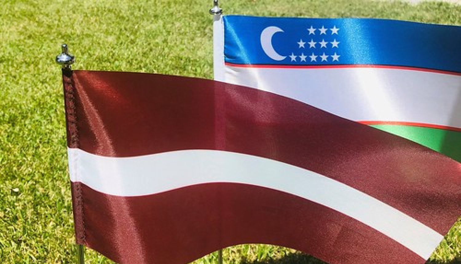 LV-Uzbekistan flags