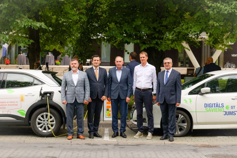Elektrouto uzlādes punktu atklāšana