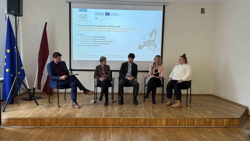 Seminŗa dalībnieki - paneļa diskusija