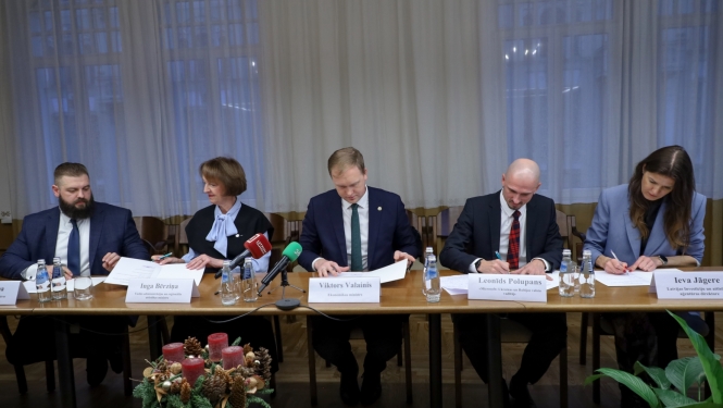 Dalībnieki paraksta sadarbības memorandu