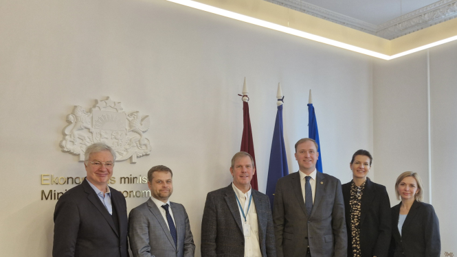 Ministra tikšanās ar AmCham vadītāju