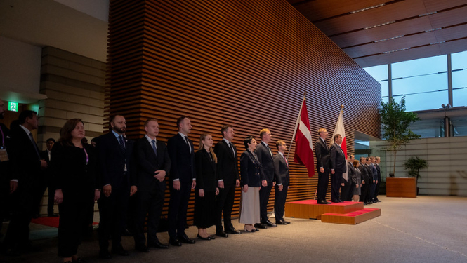 Latvijas delegācija Japānā