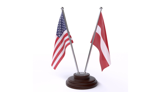 LV un ASV galda karogi