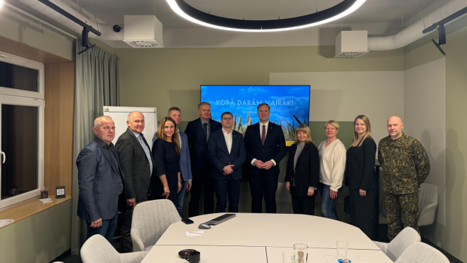 V.Valainis reģionālajā vizītē Valmierā