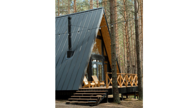 Atpūtas māja mežā