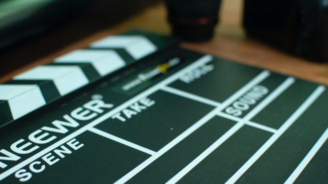 ilustratīvs attēls par filmu uzņemšanu