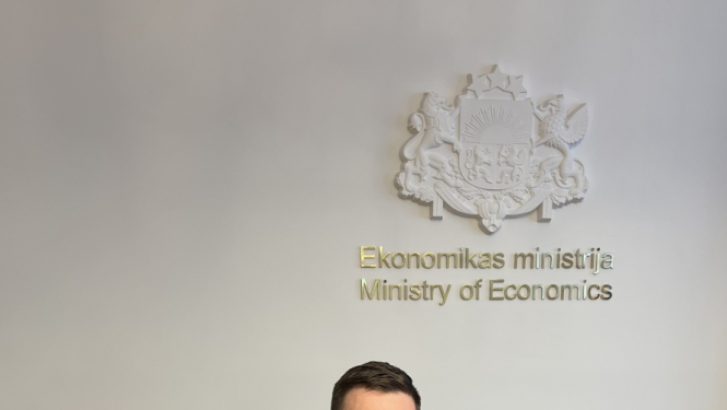 Latvijas ekonomikas ministrs .Vitenbergs