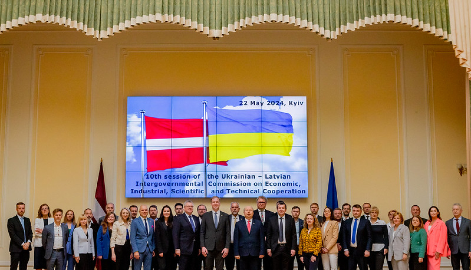 Latvijas Ukrainas starpvaldību komisijas sēdes kopbilde