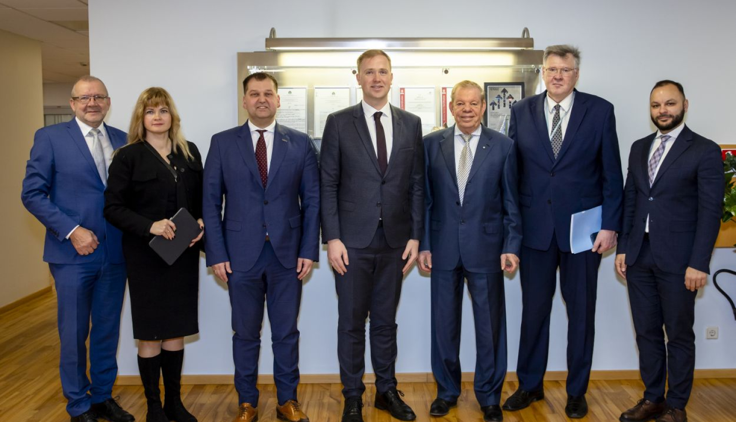 Ekonomikas ministrs apmeklē Grindeks