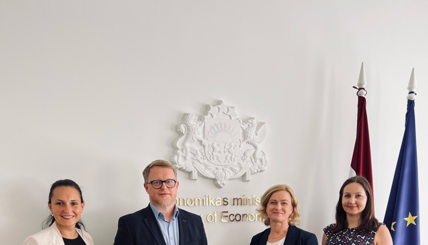 Ekonomikas ministre I.Indriksone tiekas ar RTU