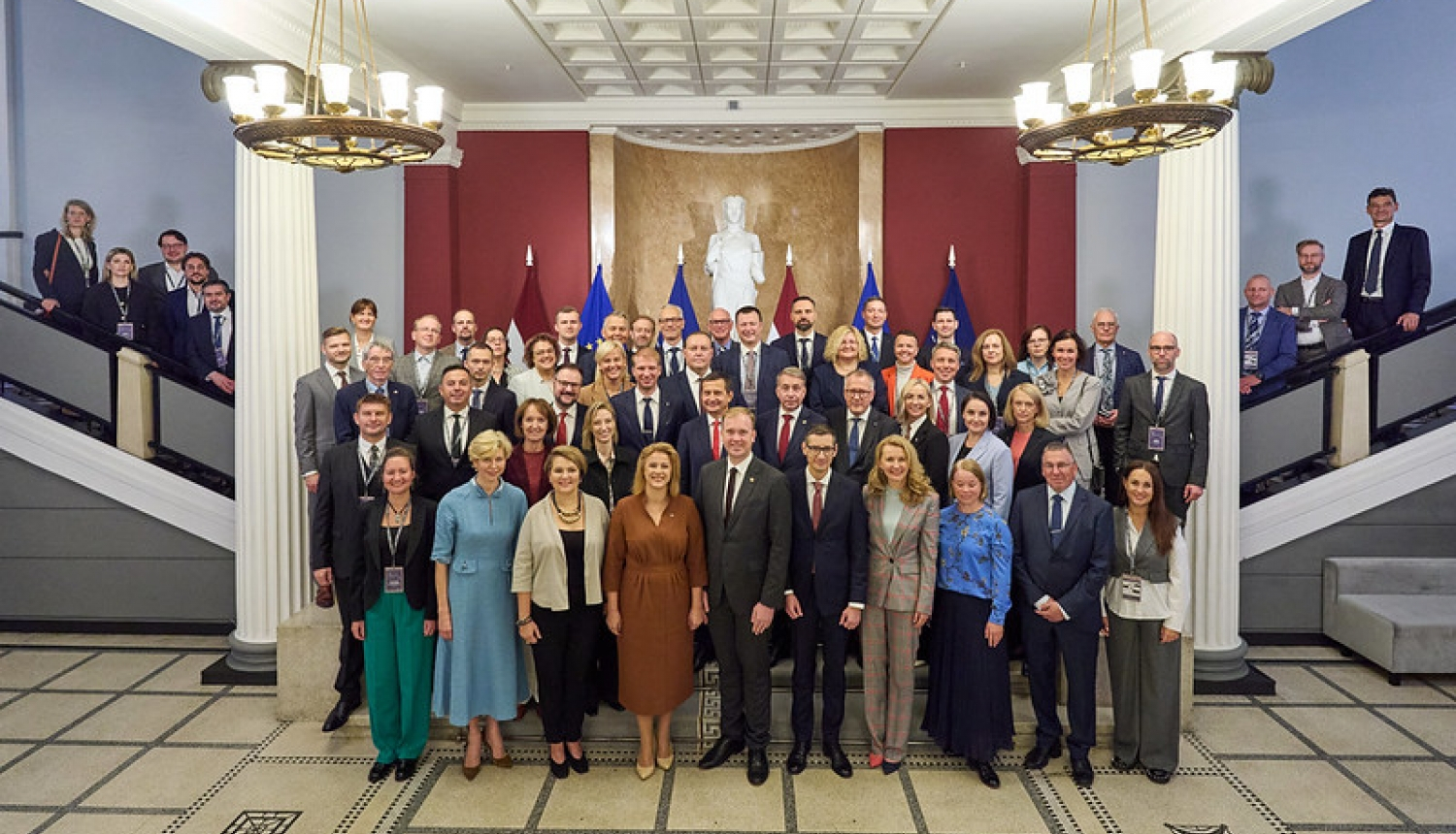 Sanāksmes dalībnieku kopbilde