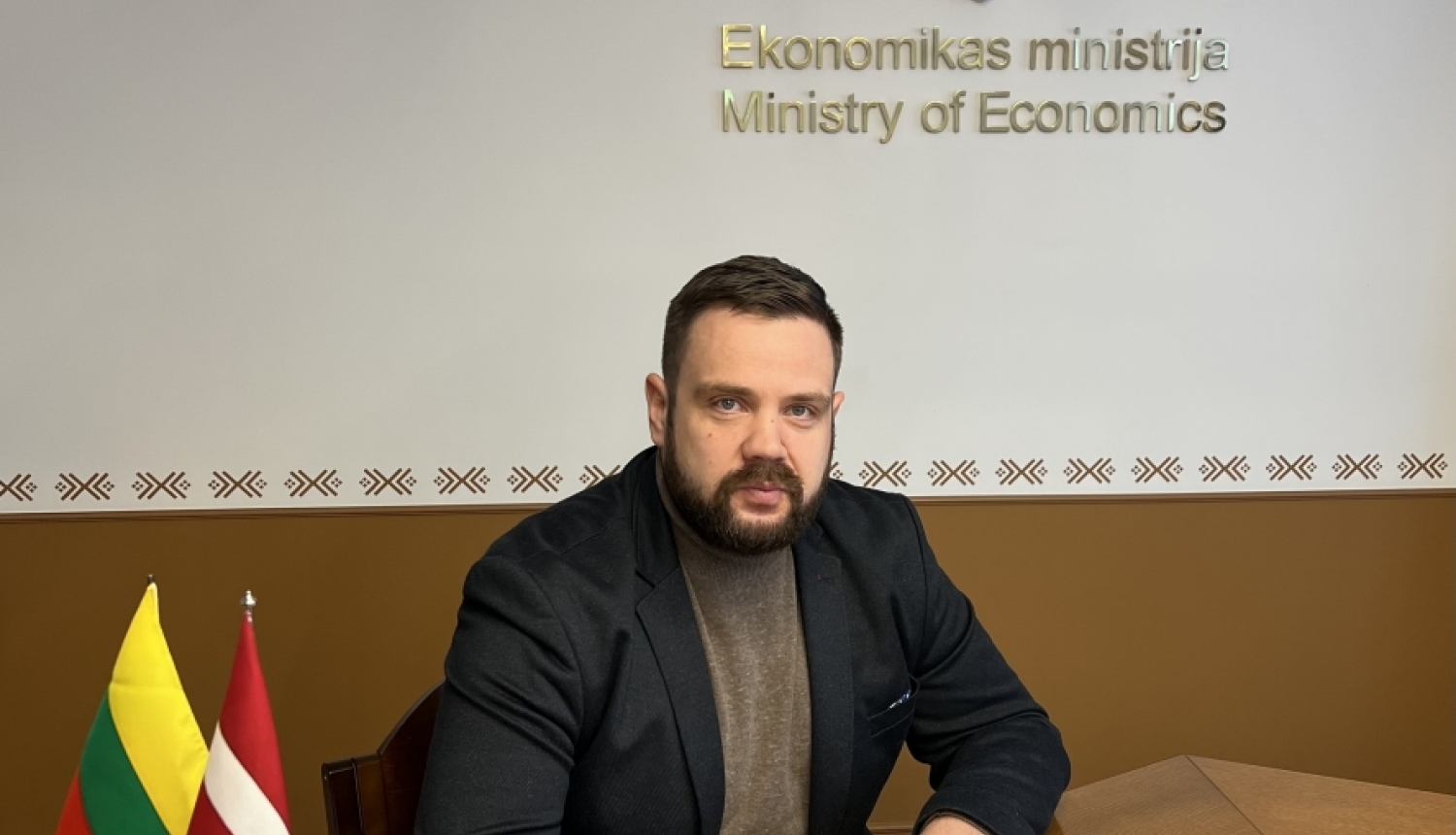 Latvijas ekonomikas ministrs .Vitenbergs